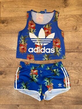 Adidas short set set